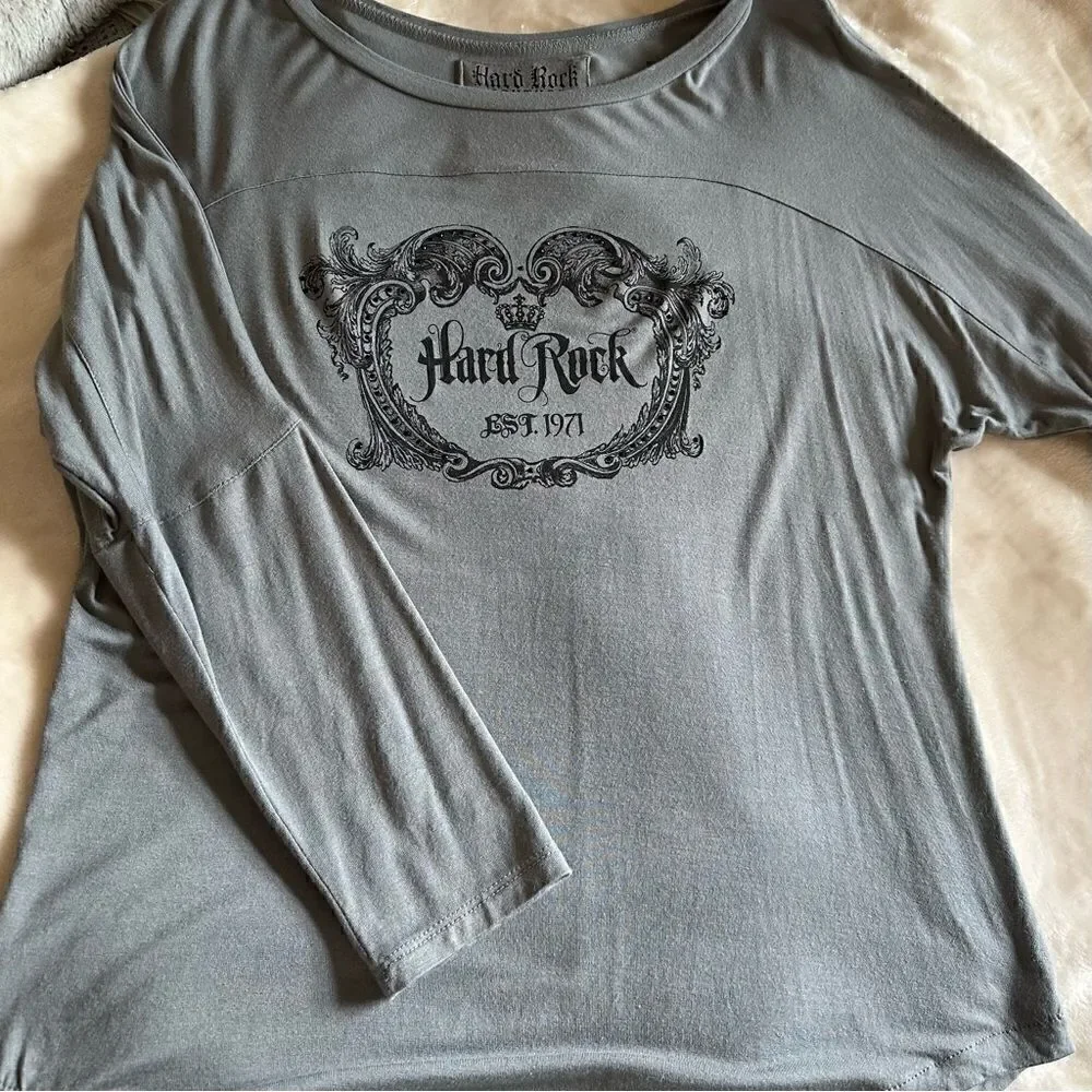 Hard Rock Couture grey Tee sz M